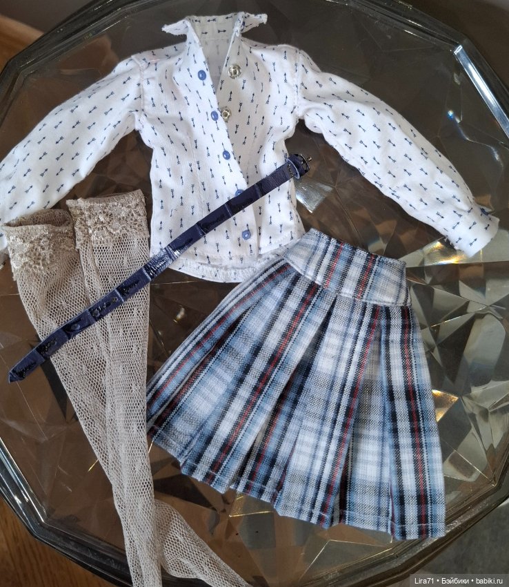 Комплект на девочек Лосевой