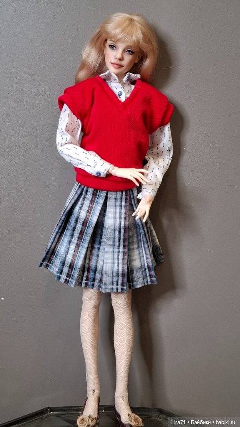 Комплект на девочек Лосевой