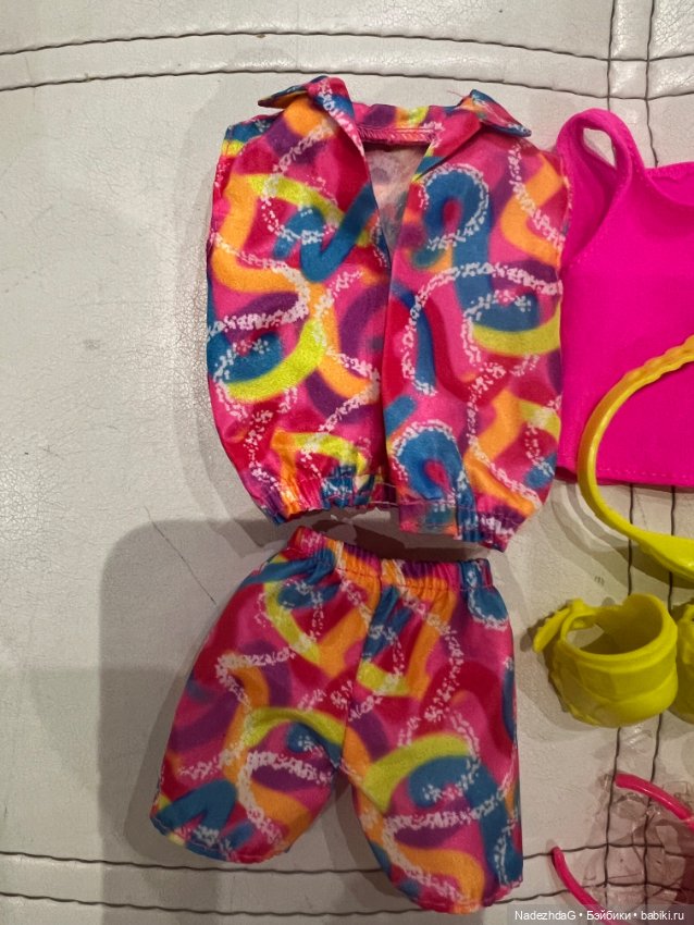 Аутфит Кен Райан Гослинг на роликах (фото 2)