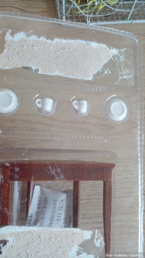 Консоль с сервизом из коллекции Кукольный дом (фото 4)