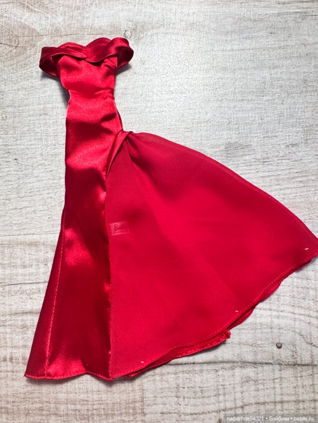 Аутфит Барби в честь 45-летия первой темнокожей Барби (фото 2)