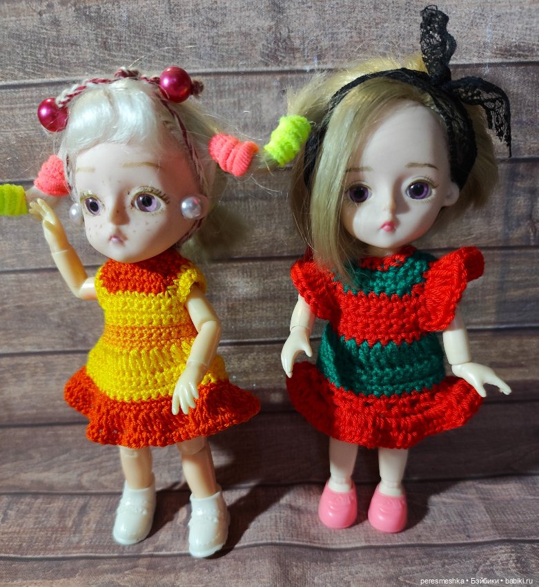 10 платьев для кукол 16 см - дешево, аккуратно, красиво (фото 4)