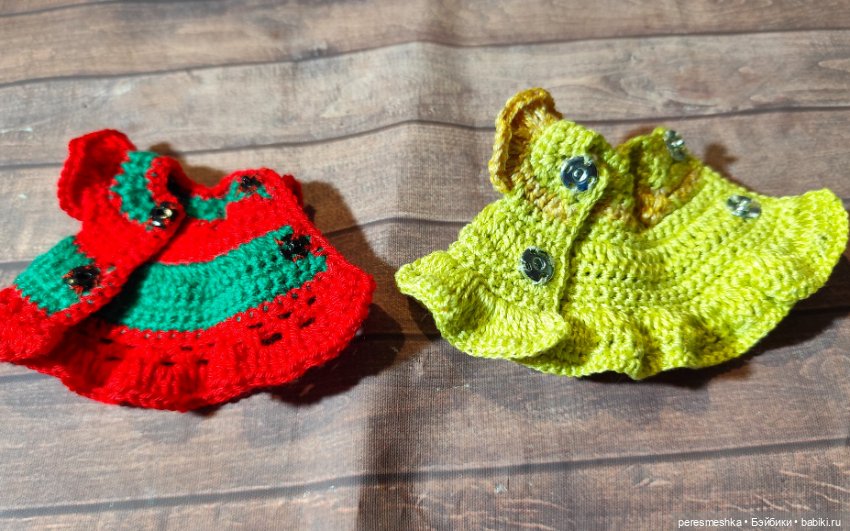 10 платьев для кукол 16 см - дешево, аккуратно, красиво (фото 6)