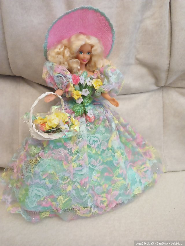 Барби Весна. Из серии Времена года (фото 2)