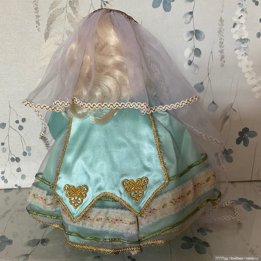 Королева Гвинерва и её индейская подружка (фото 8)