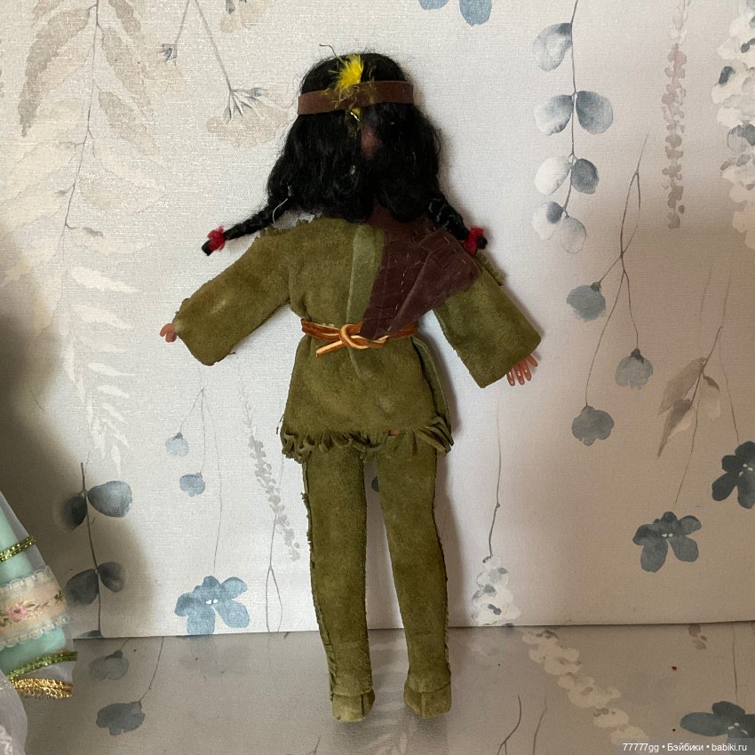 Королева Гвинерва и её индейская подружка (фото 2)