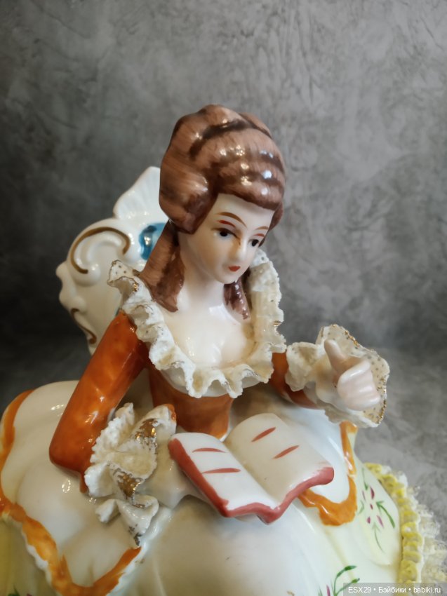 Дама с книгой. Винтаж — Статуэтки (фото 8)