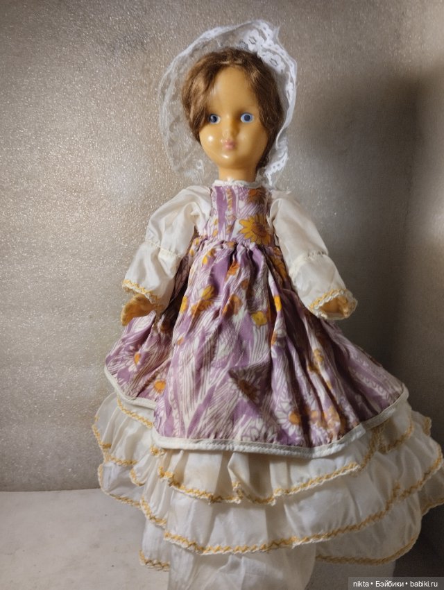 Баба на чайник, на самовар