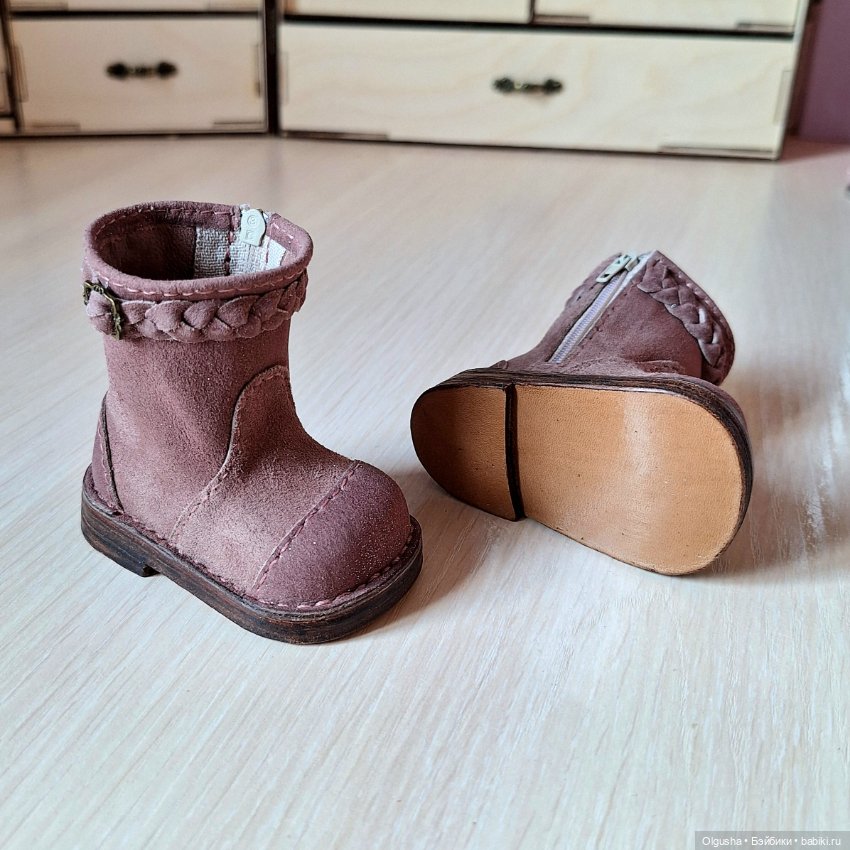 Велюровые сапожки на молнии с внутренней стороны на Готц50 (фото 5)