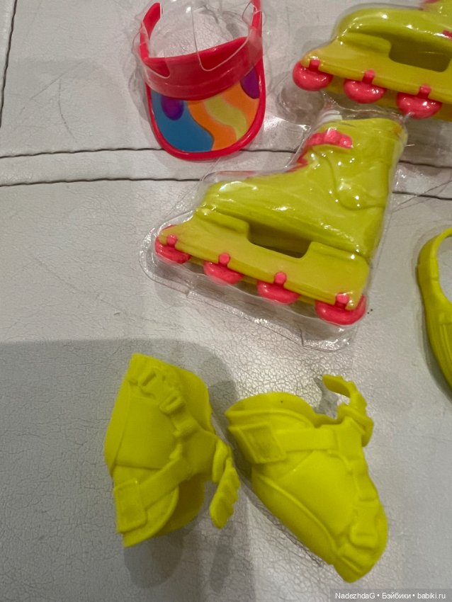 Аксессуары Кен Райан Гослинг на роликах (фото 2)