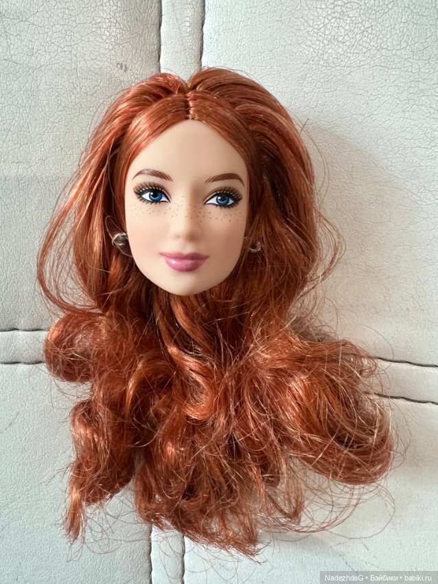 Голова Барби базовая 04 Лея