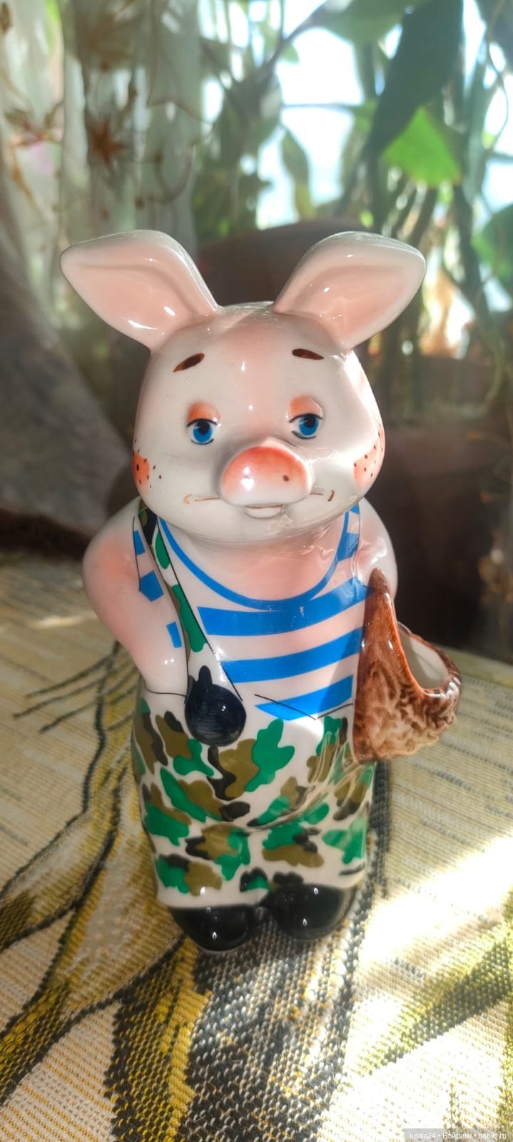 Статуэтка, фигурка, карандашница, вазочка Гжель. Поросёнок (фото 6)