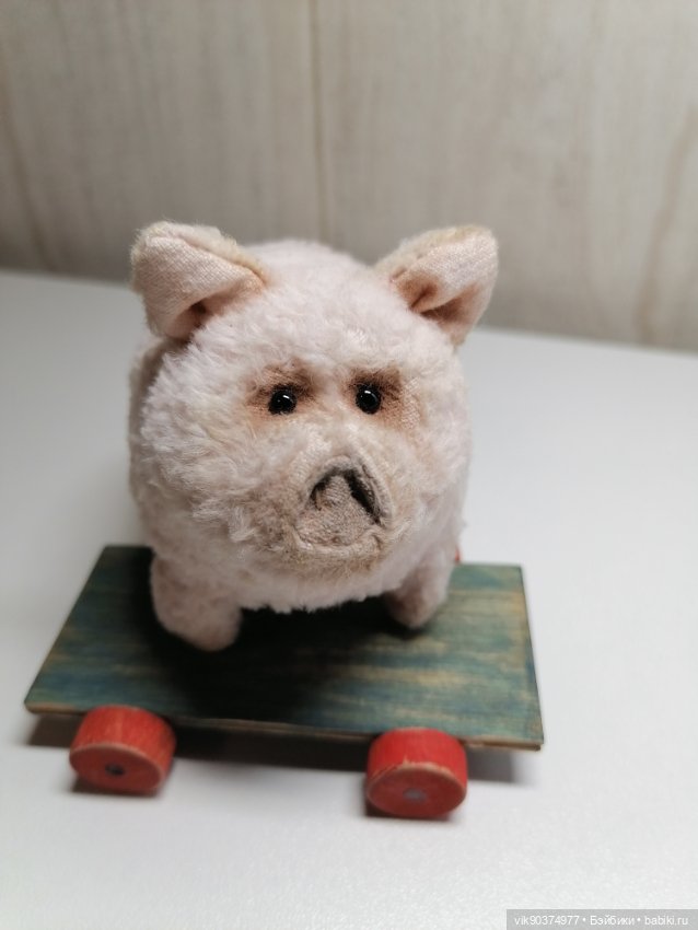 Поросёнок Свин — Авторские игрушки (фото 3)