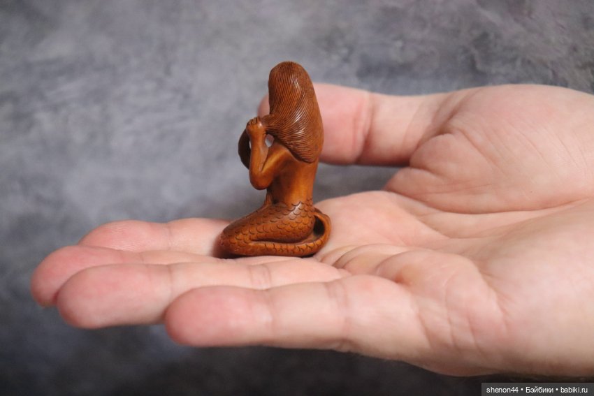 Нэцкэ "Русалочка с гребнем" (фото 2)