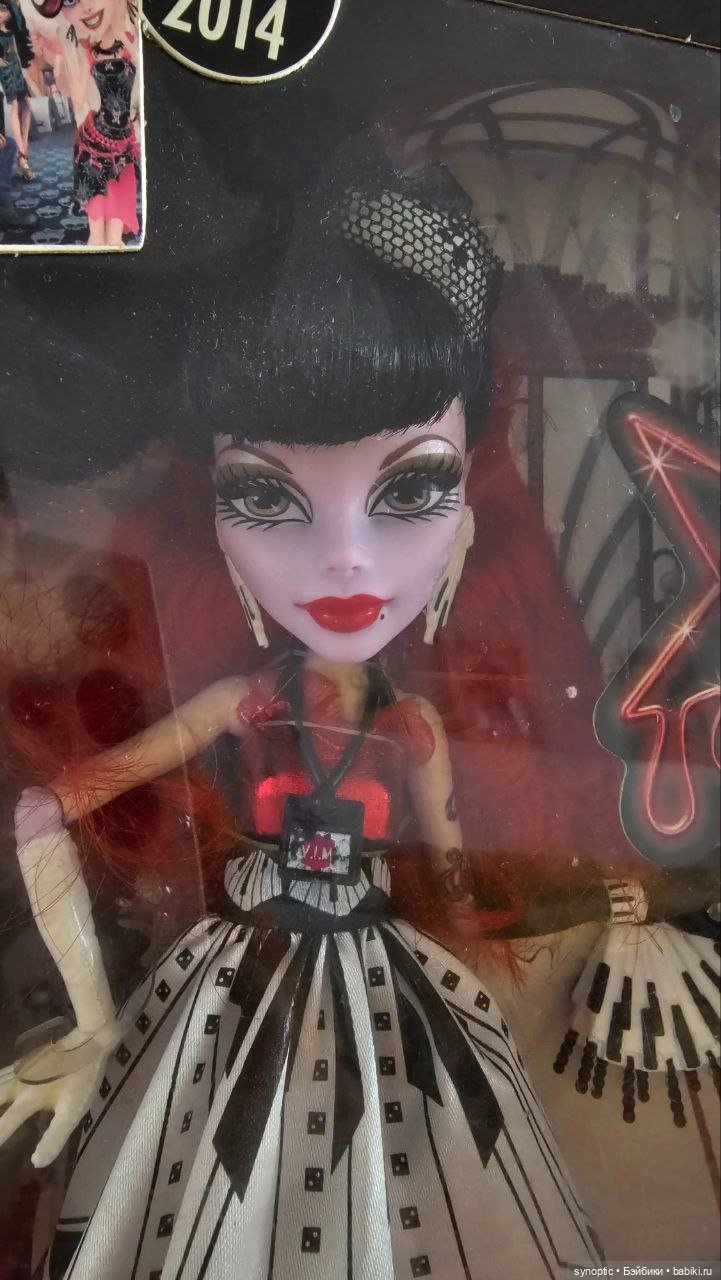 Кукла Оперетта из линейки "Страх, камера, мотор!" (фото 2)