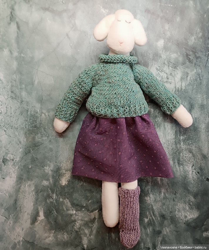 Овечка-компаньен для кукол