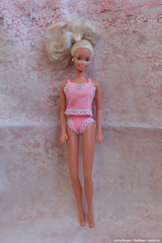 Fun to dress Barbie 1992 — Игровые куклы
