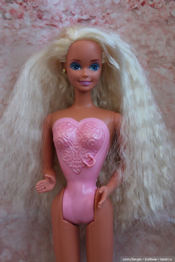 Locket Surprise Barbie 1993 (фото 2)
