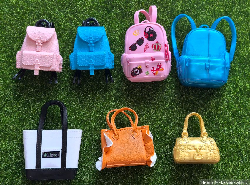 Сумочки и рюкзаки для Барби