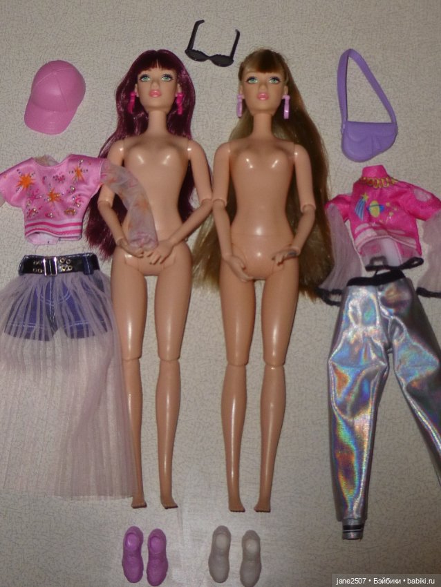 Defa Lucy Fashion - лот из двух кукол с полными аутфитами - состояние новых - размер Барби