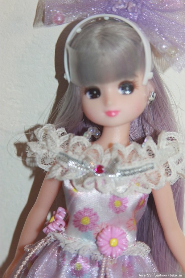 "Безносая" Ликка с аксессуарами для волос компании Такара (фото 6)