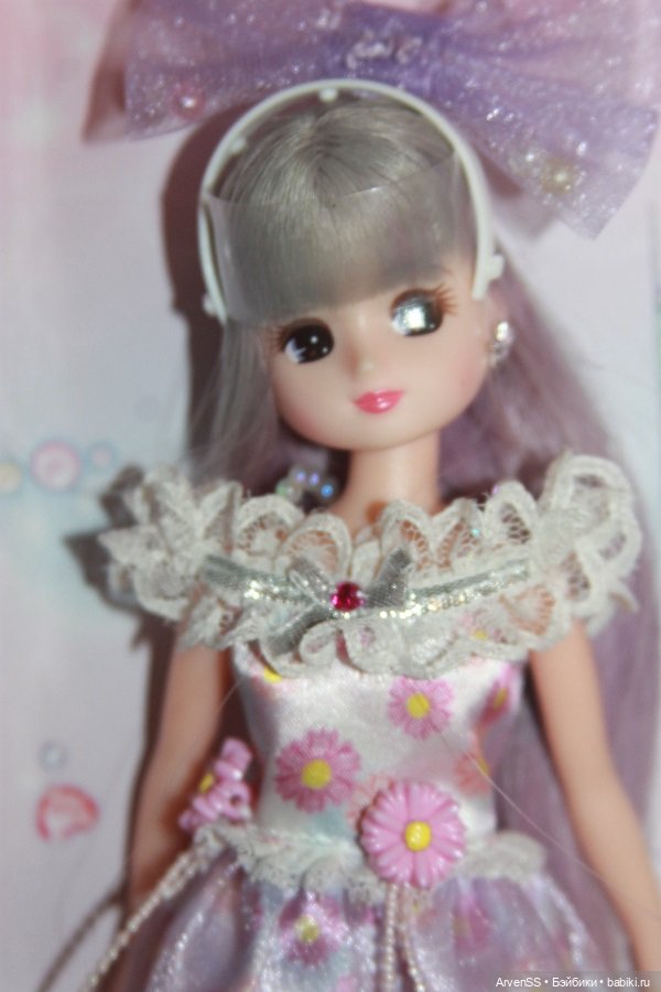 "Безносая" Ликка с аксессуарами для волос компании Такара (фото 3)