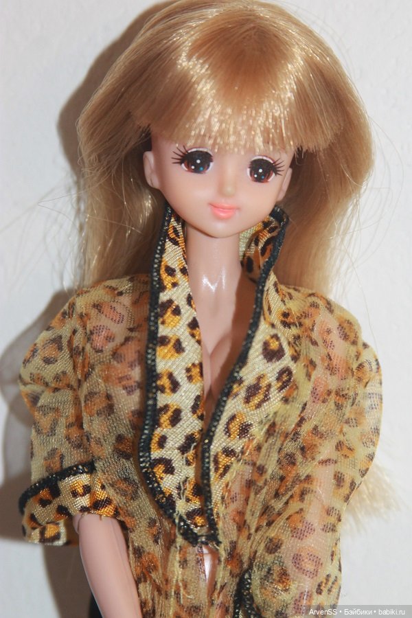 Шарнирное тело Volks EB 26 с большим бюстом (фото 6)