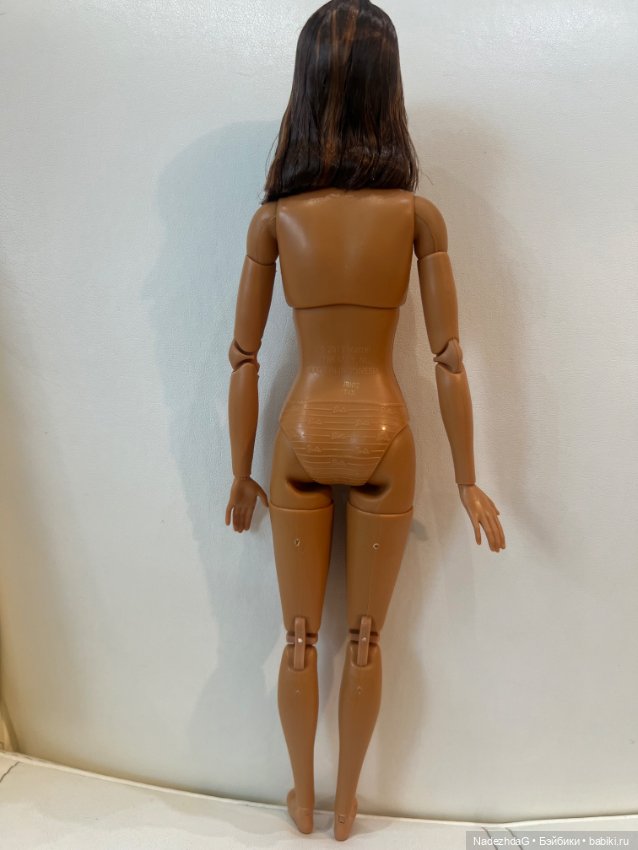 Барби Базовая 01 Нюд — Игровые куклы (фото 8)