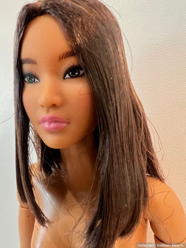 Барби Базовая 01 Нюд — Игровые куклы (фото 5)