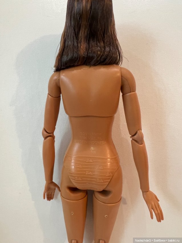 Барби Базовая 01 Нюд — Игровые куклы (фото 10)