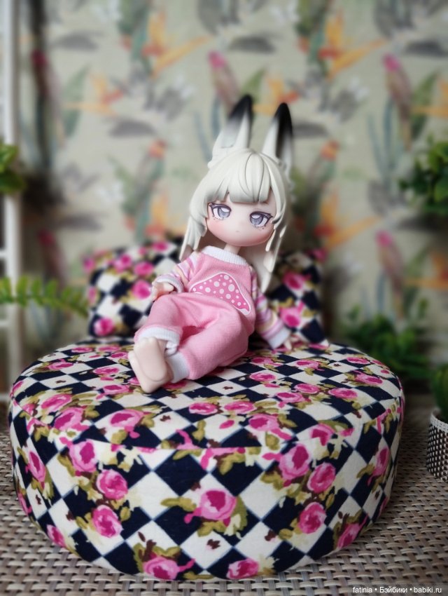 Пуф/софа "Розы на шахматной доске" 1:6/1:8 (фото 6)