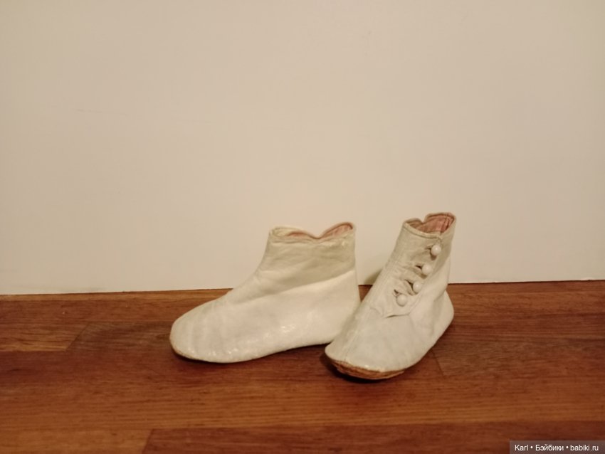 Антикварные ботиночки для больших кукол (фото 2)