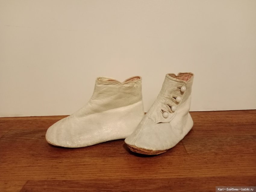 Антикварные ботиночки для больших кукол