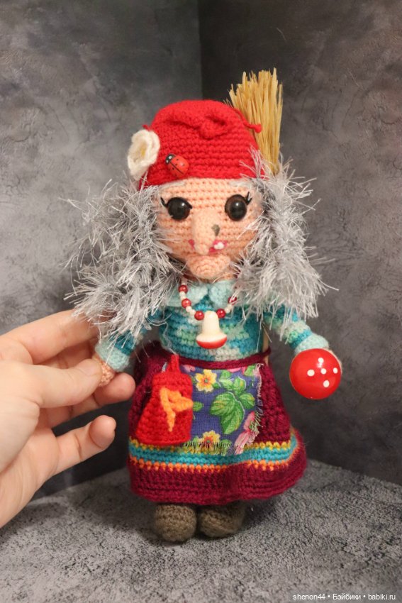 Кукла вязаная "Баба Яга" — Игровые куклы (фото 4)