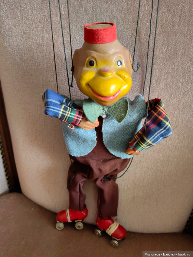 Марионетка Обезьяна на роликах (фото 3)