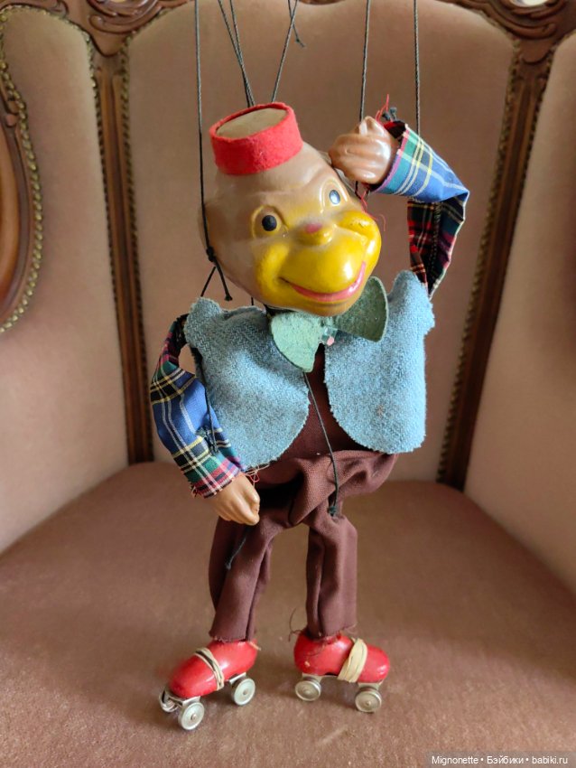 Марионетка Обезьяна на роликах (фото 2)
