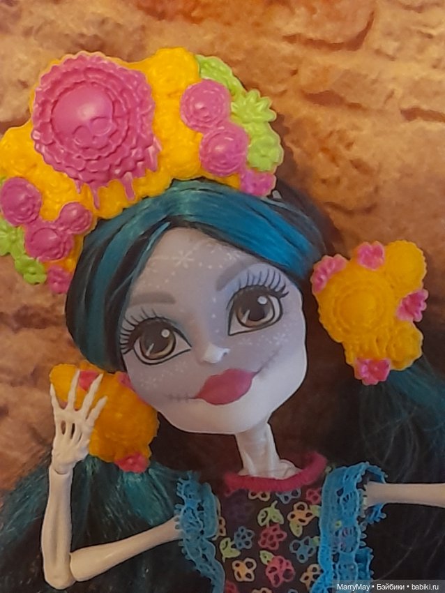Монстр хай Скелита Калаверас / Monster High Skelita Calaveras Collector Doll (фото 3)