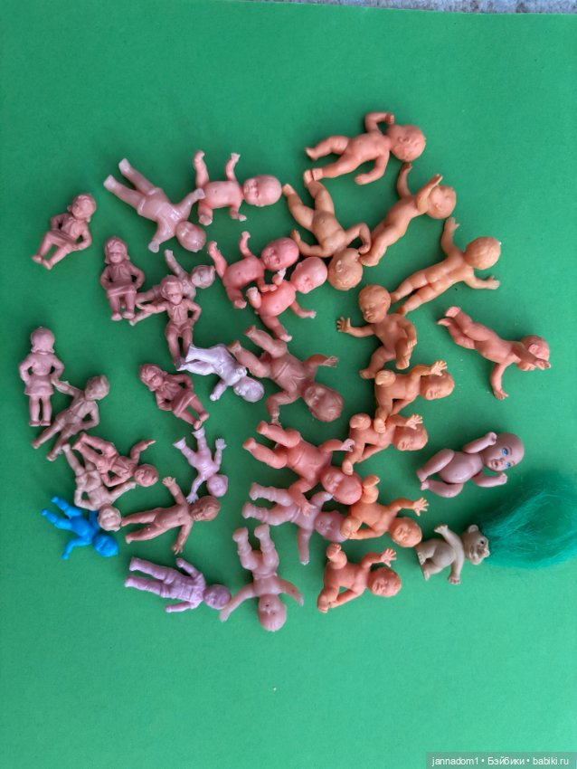 Маленькие пупсики из яйца, большое разнообразие, высота от 3 см