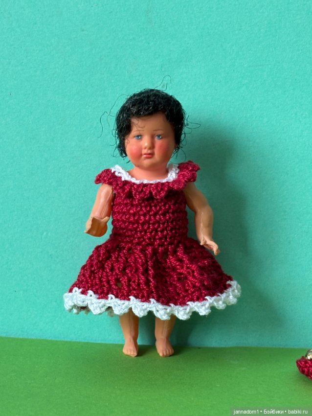 Целлулоидная куколка с красивым мейком Petitcollin, высота 8 см (фото 5)