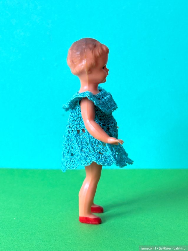 Куколка с рельефными волосами Emil Shwenk, высота 12 см (фото 5)