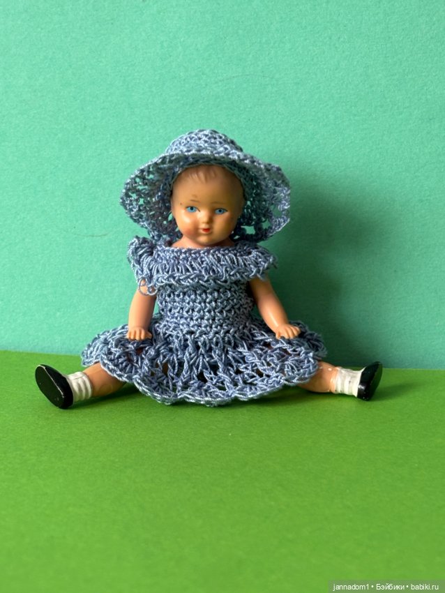 Куколка Plasticbaby с рельефными волосами, высота 9 см (фото 8)