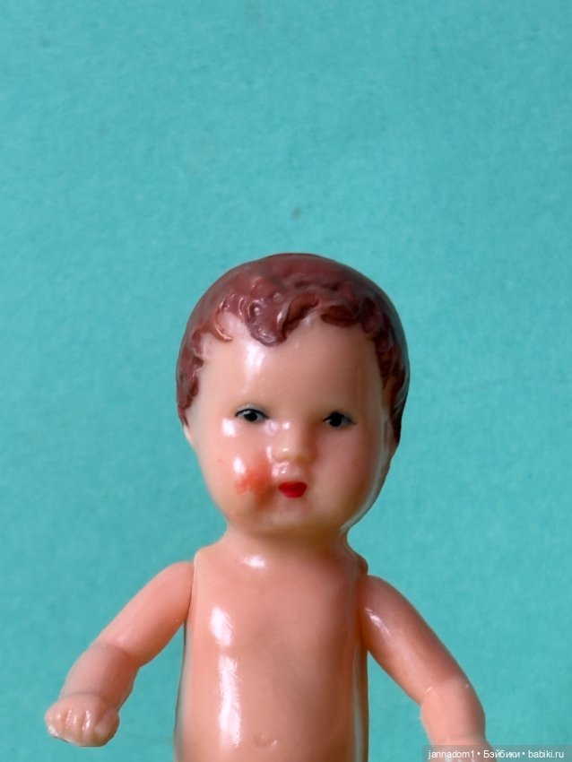 Куколка Аришка Ari с рельефными волосами, высота 9 см (фото 5)