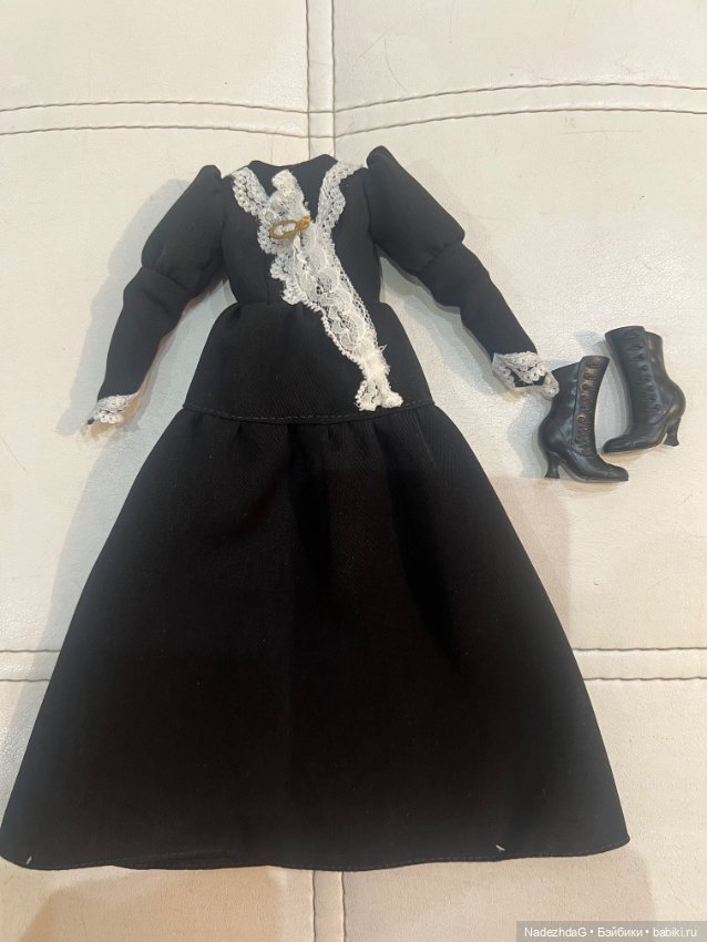 Аутфит Барби Сьюзен Б. Энтони