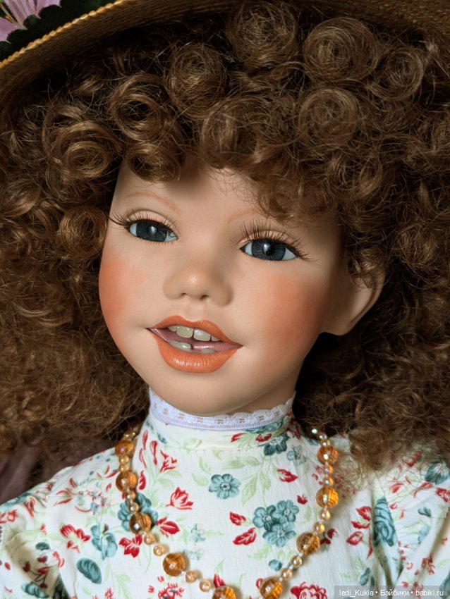 Коллекционная кукла Ute Kase Lepp улыбка
