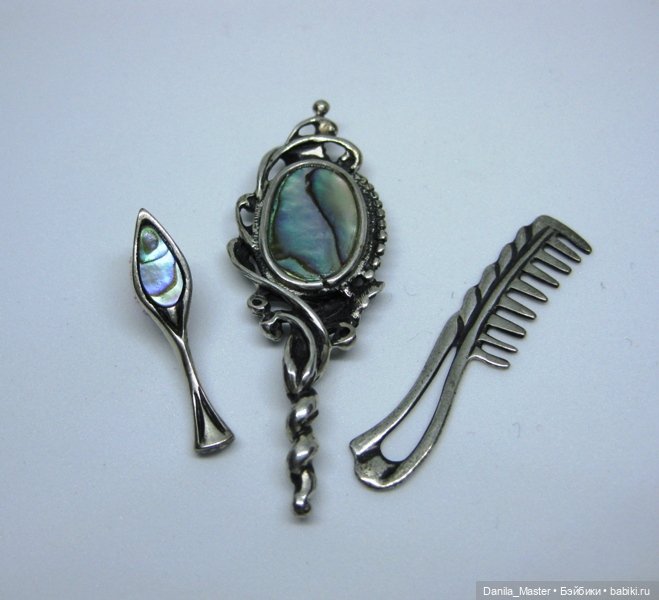 Комплект для красавиц - зеркало, расчёска, щётка (фото 2)