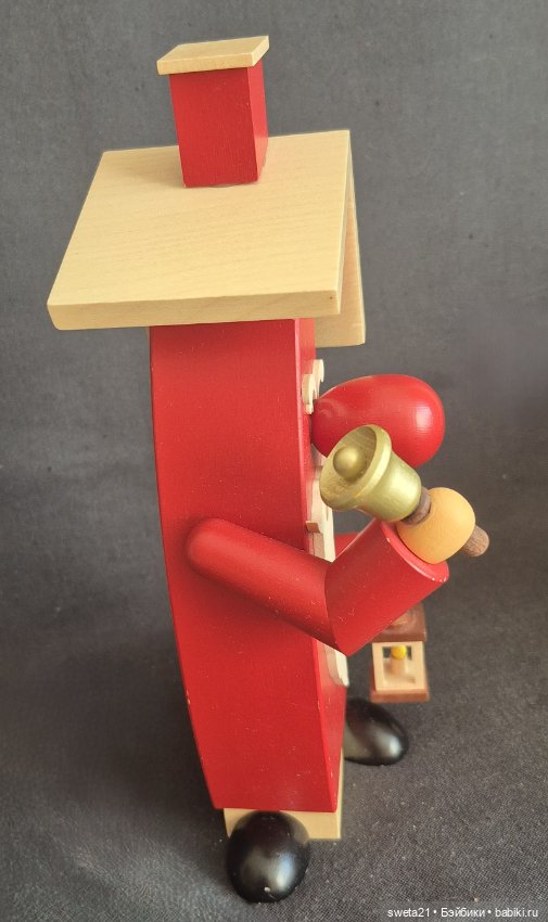 Дед мороз курильщик (Рудные горы (нем. Erzgebirge) от Müller Seiffen)