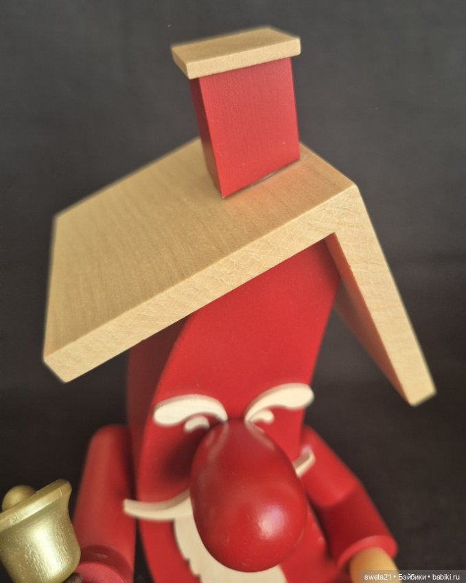 Дед мороз курильщик (Рудные горы (нем. Erzgebirge) от Müller Seiffen)