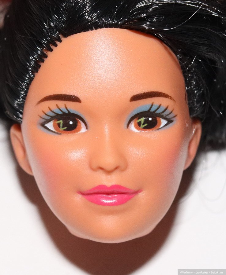 Голова Hawaiian Fun Kira — Тела и головы для кукол (фото 3)