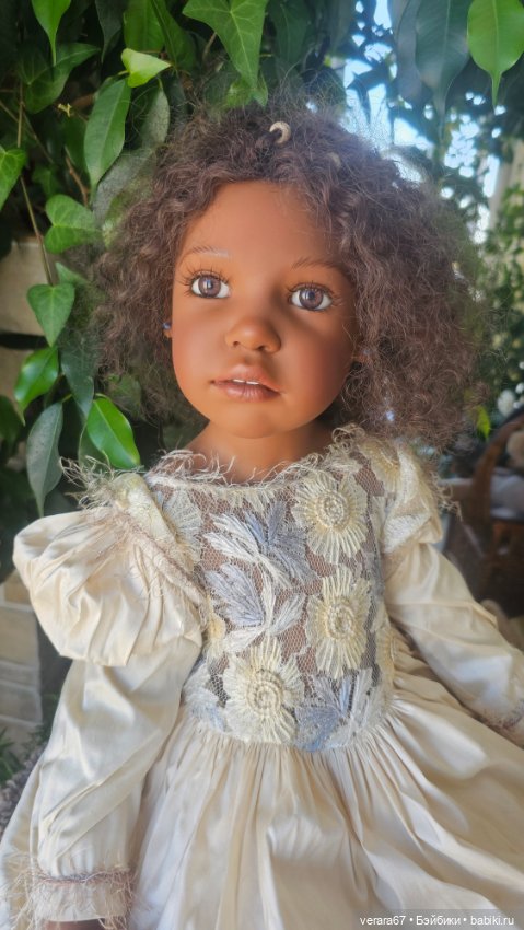 Шоколадная красавица Kasandra от Zofia & Henry Zawieruszynski