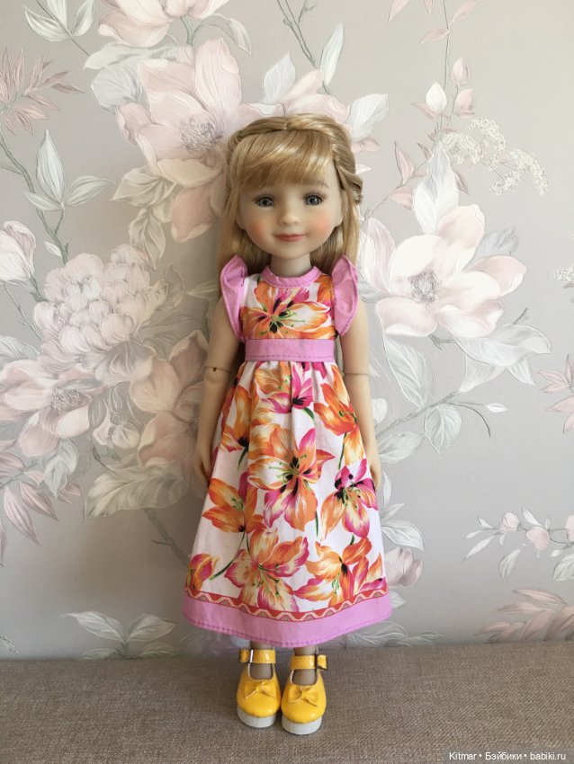 Лот одежды для кукол Руби Ред 37 см (фото 3)